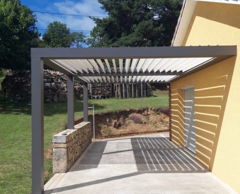 Pergola bioclimatique - vue côté