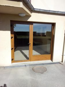 Ensemble en aluminium couleur bois